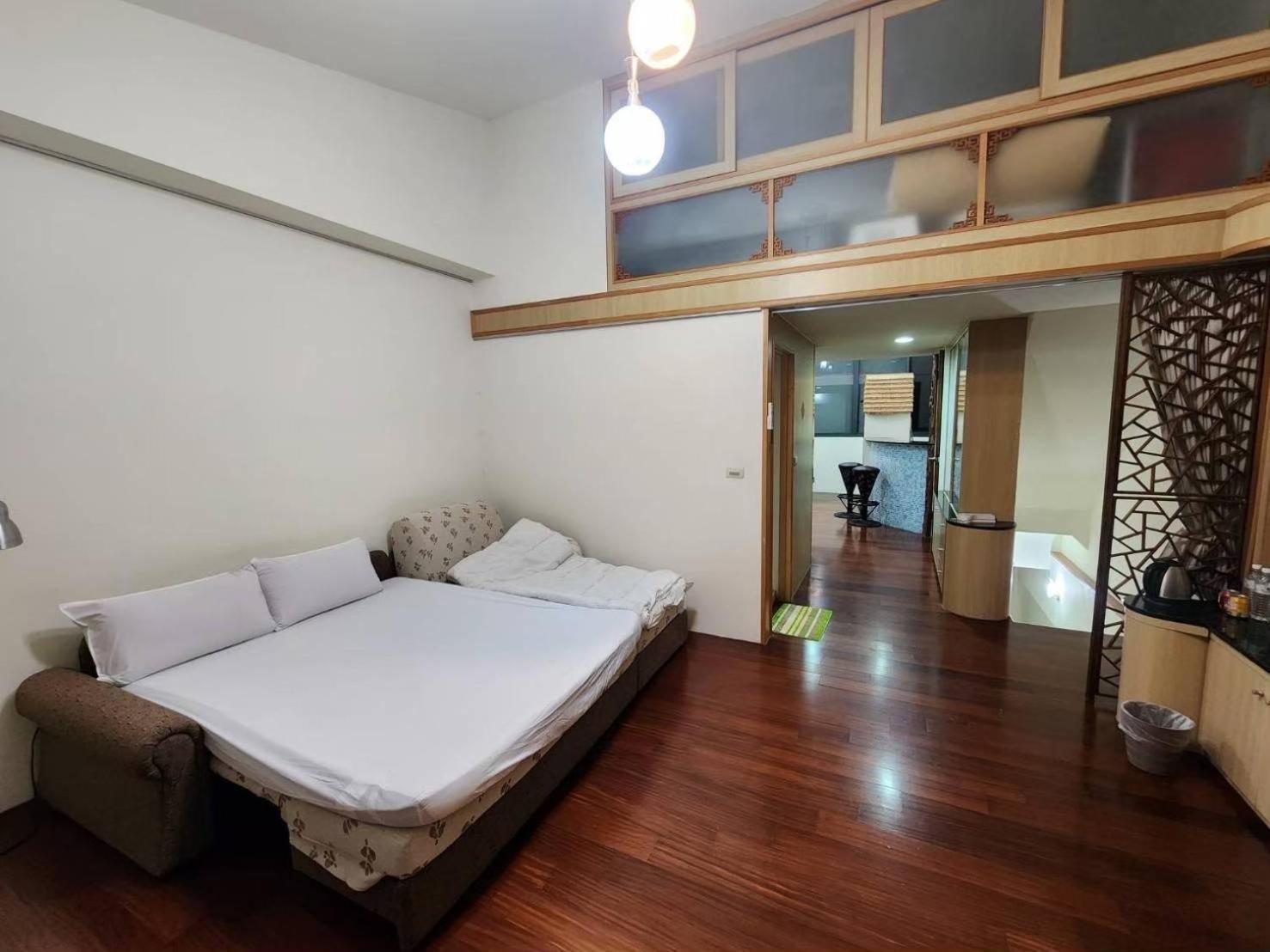 Miaoli Sanyi Travelling Homestay Exterior photo